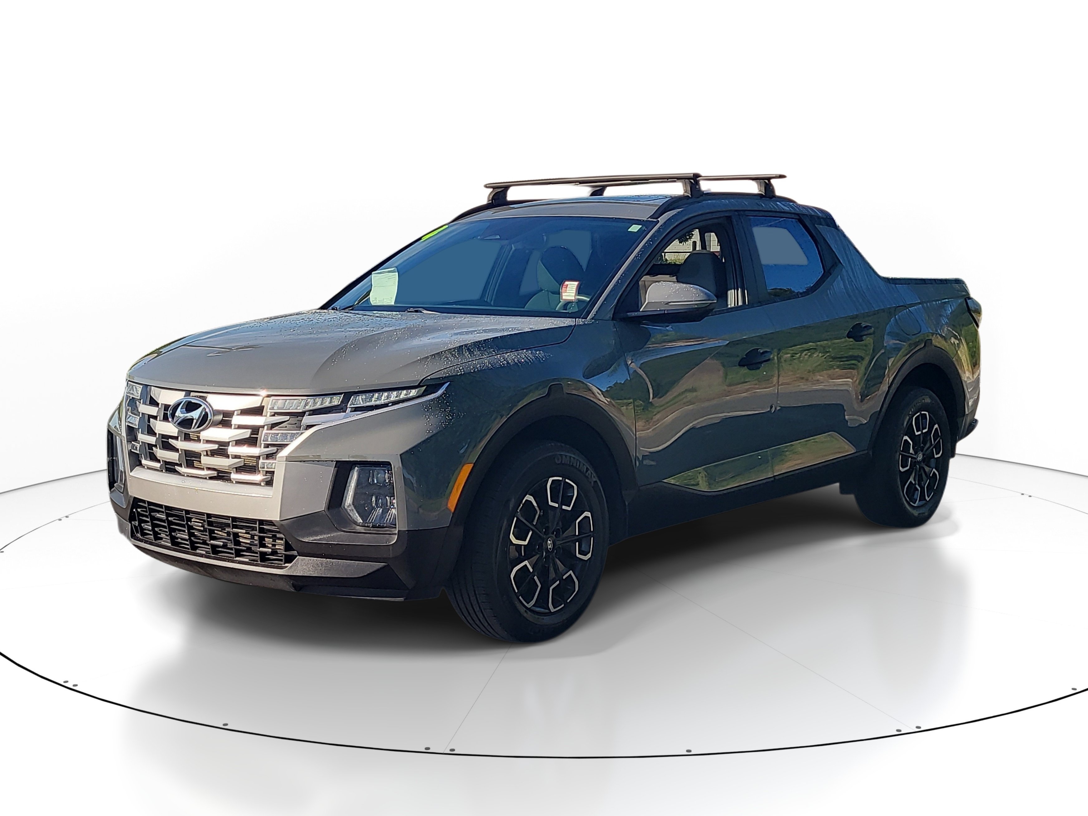 Used 2024 Hyundai Santa Cruz SEL w/ Activity Package FWD image 3