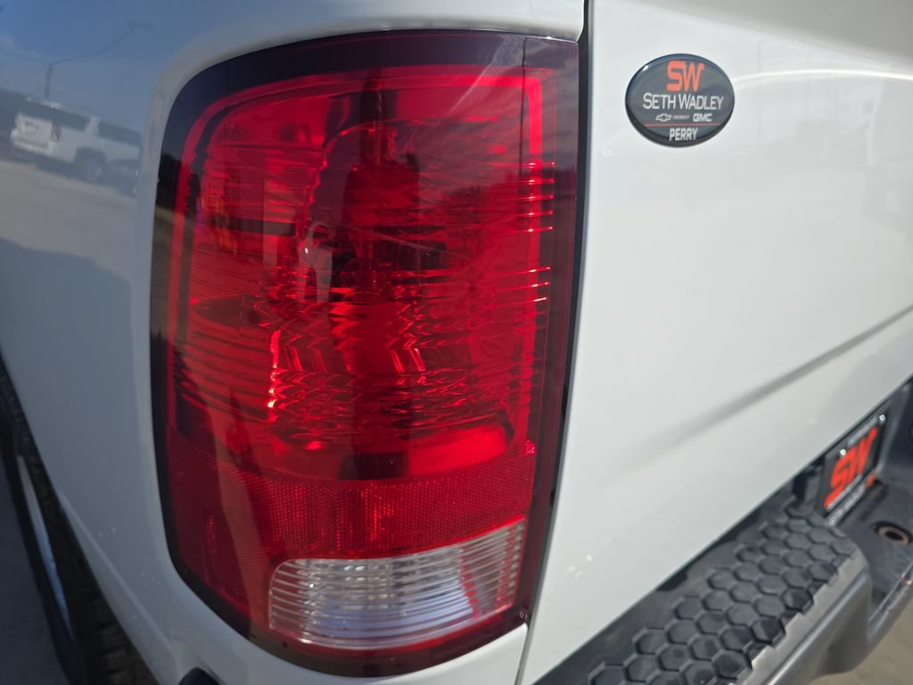 Used 2016 RAM 1500 Tradesman w/ Popular Equipment Group AWD/4WD image 31