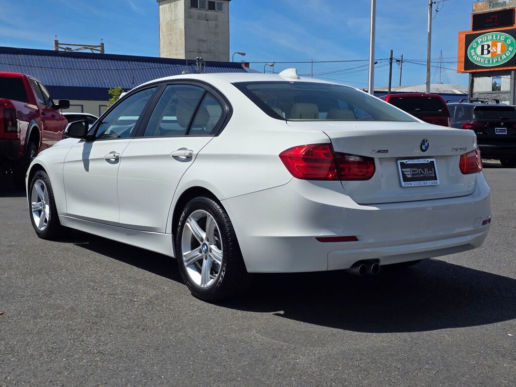 Used 2015 BMW 328i xDrive Sedan AWD/4WD image 8