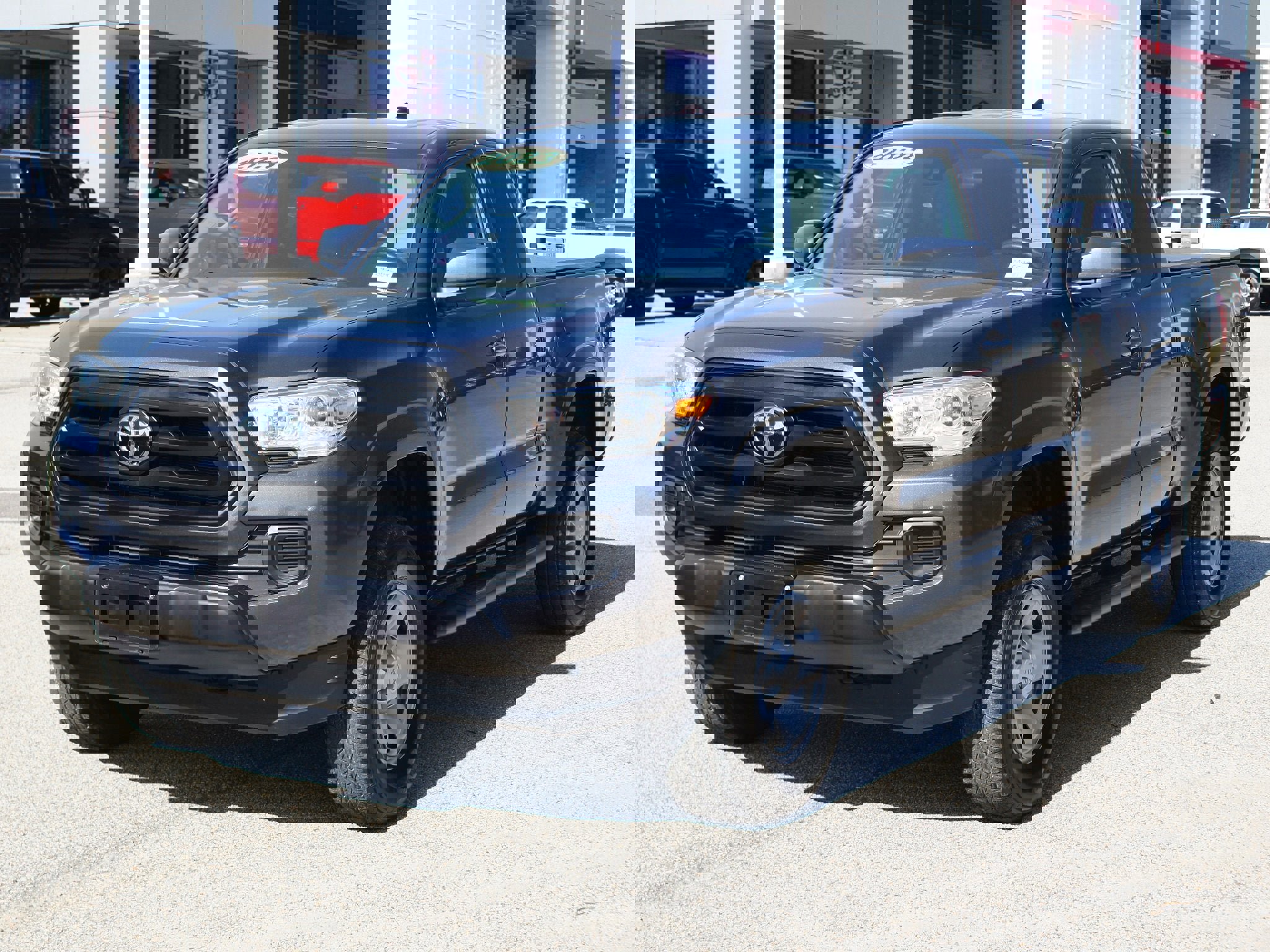 Used 2023 Toyota Tacoma SR w/ SR Convenience Package image 2