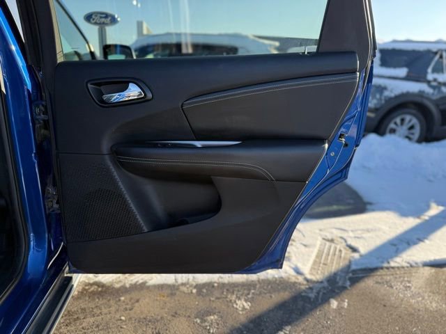 Used 2015 Dodge Journey Crossroad w/ Flexible Seating Group image 22