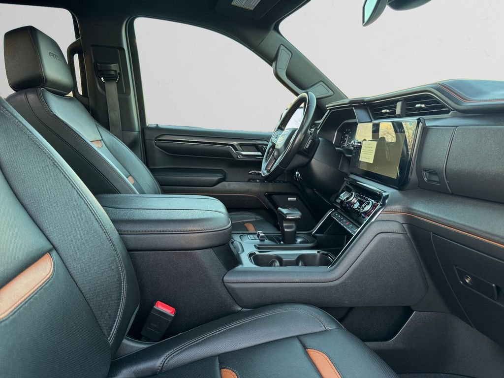 Used 2023 GMC Sierra 1500 AT4 w/ AT4 Preferred Package image 16