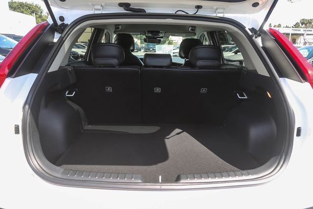 Certified 2025 Kia Niro EX FWD image 27