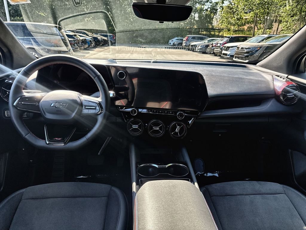 Used 2025 Chevrolet Blazer EV RS AWD/4WD image 24