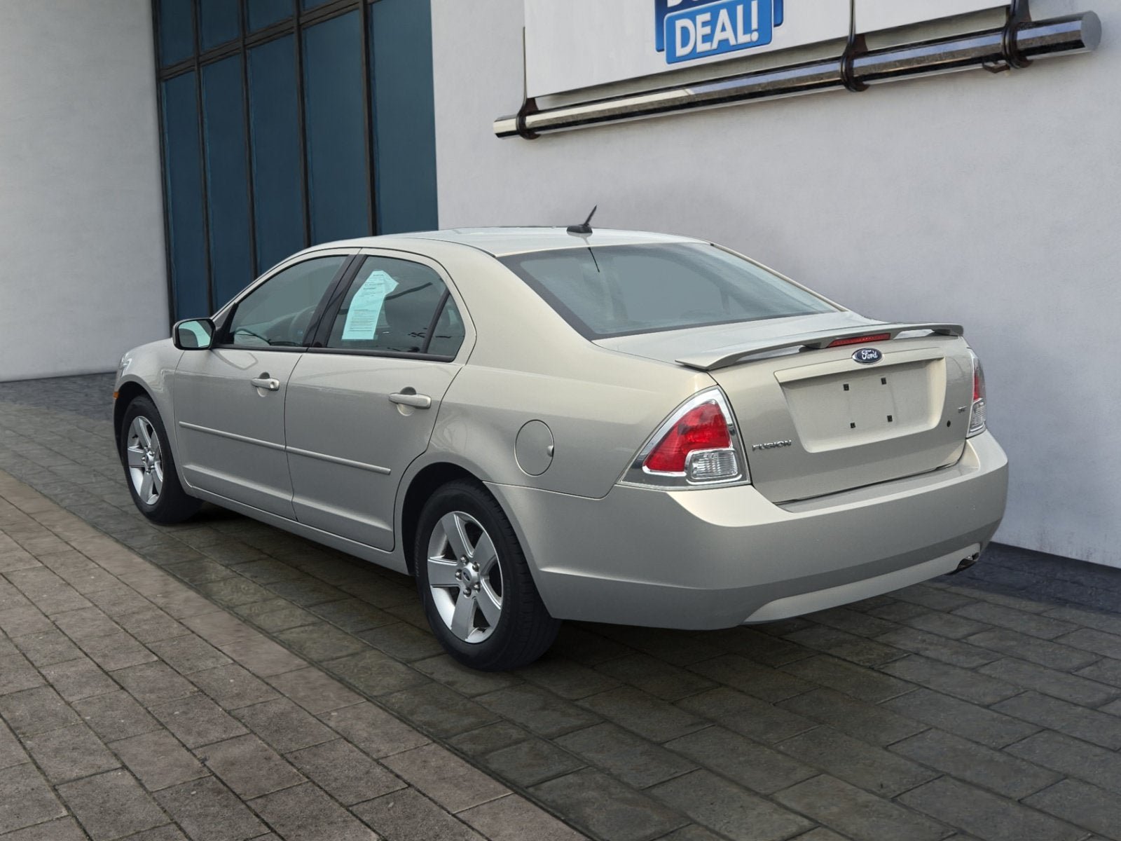 Used 2009 Ford Fusion SE FWD image 5