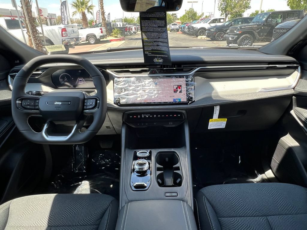 New 2026 Jeep Cherokee Laredo AWD/4WD image 18
