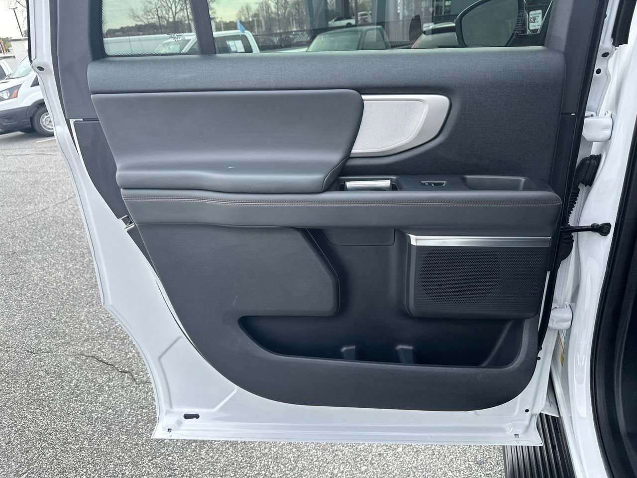 Certified 2025 Ford Expedition Max Active image 24