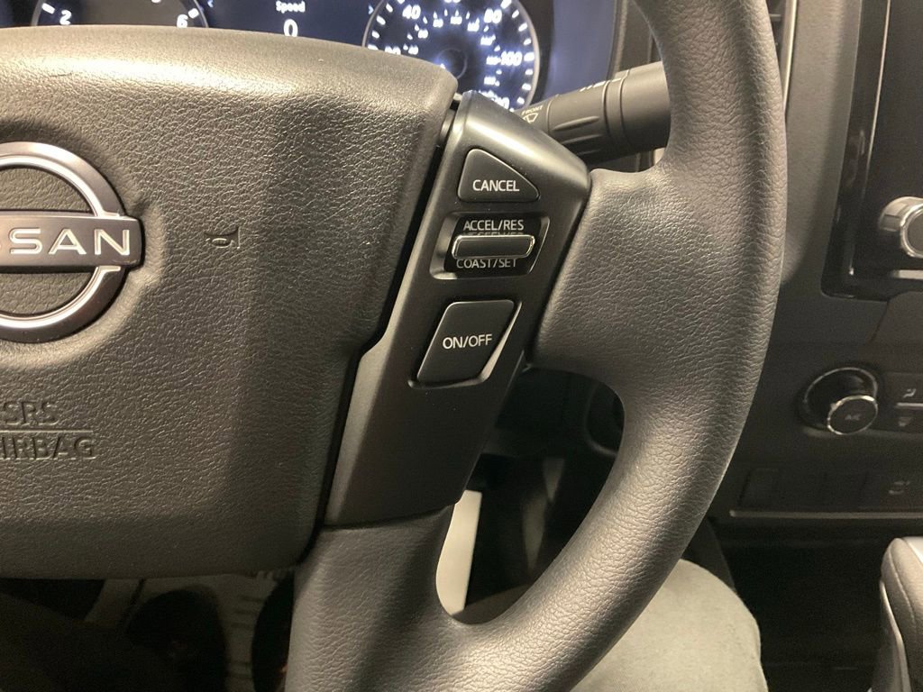 Used 2024 Nissan Frontier SV image 23