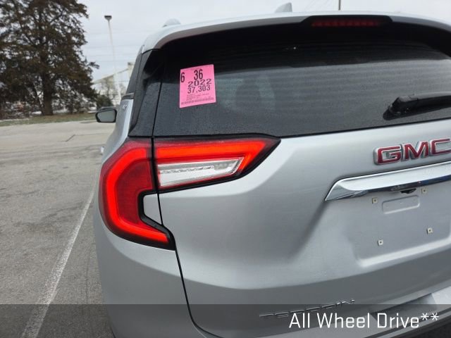 Used 2022 GMC Terrain SLT image 7