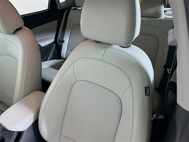 Used 2022 Hyundai Kona Limited image 22