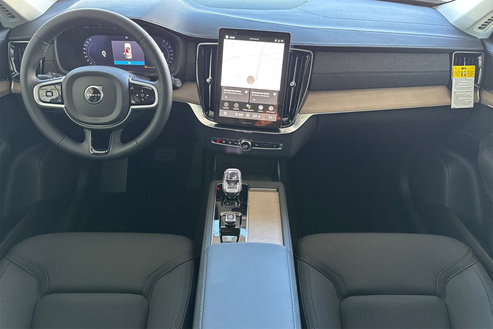 New 2026 Volvo XC90 B6 Core w/ Protection Package image 3