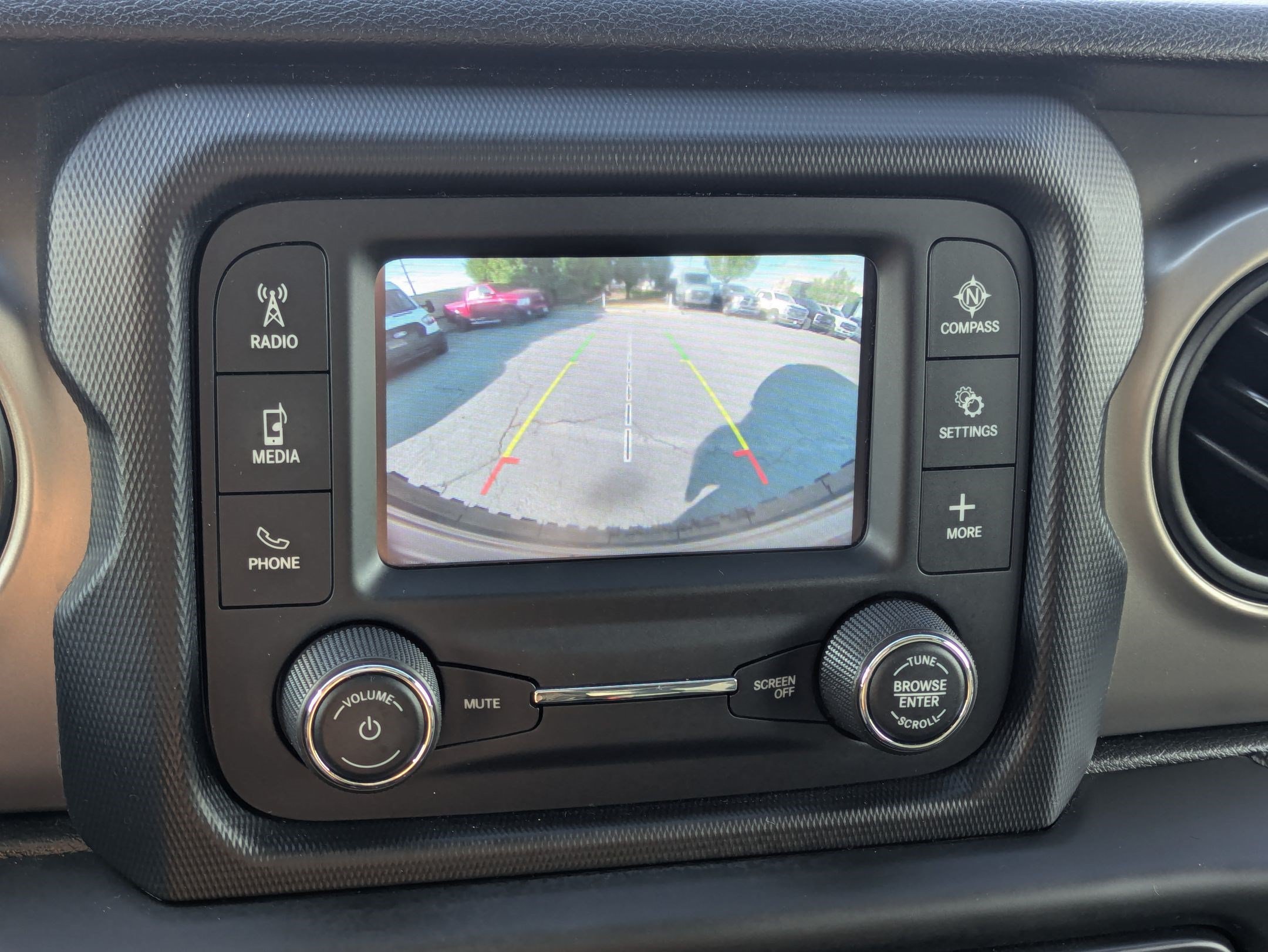 Used 2018 Jeep Wrangler Sport AWD/4WD image 25