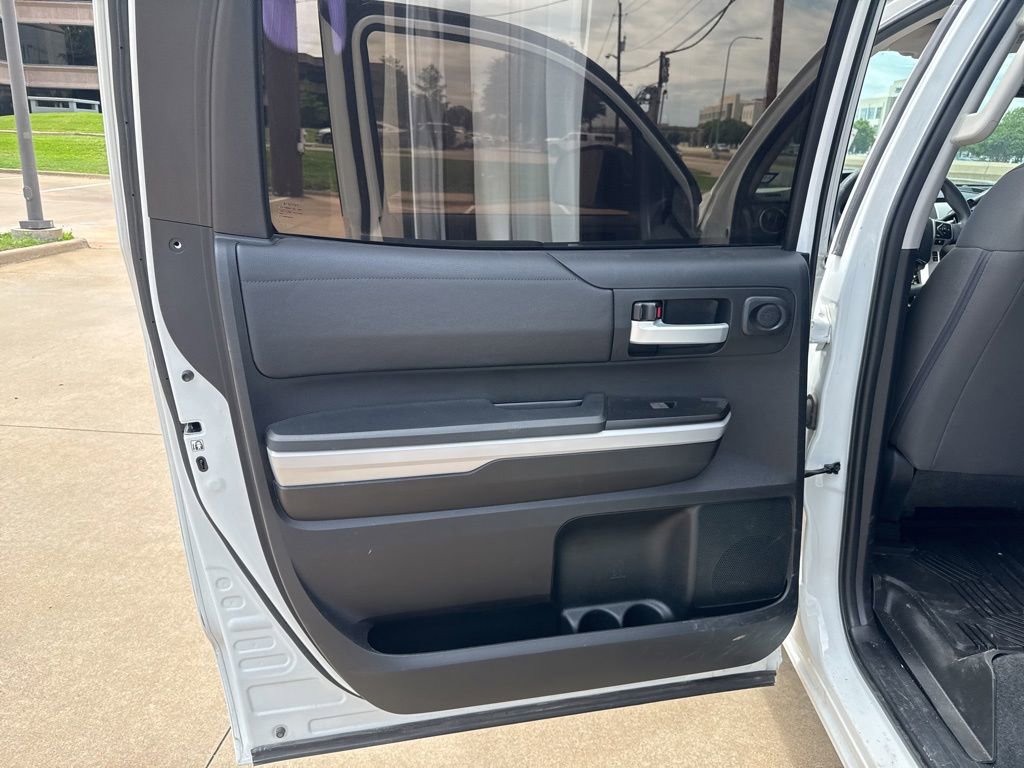 Used 2018 Toyota Tundra SR5 RWD image 11