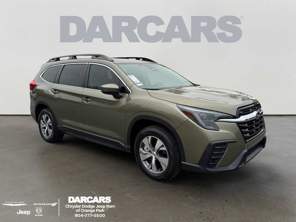 Used 2024 Subaru Ascent Premium w/ Convenience Package image 1