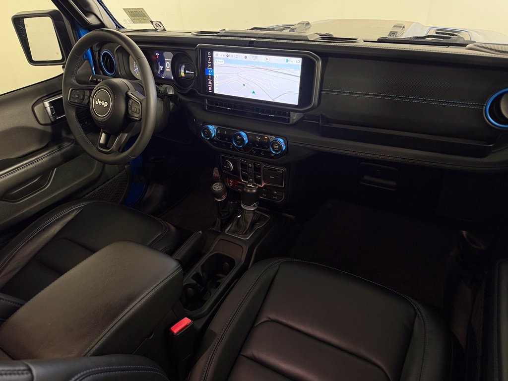 Used 2024 Jeep Wrangler Unlimited Rubicon 4xe AWD/4WD image 14