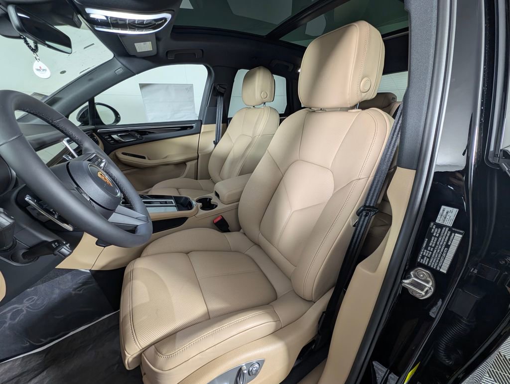 New 2026 Porsche Macan S image 5