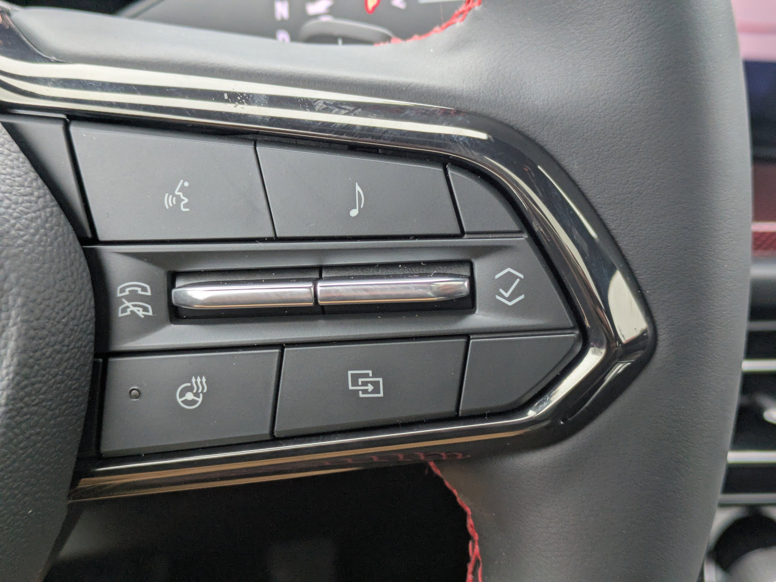 New 2026 Chevrolet Traverse RS image 29