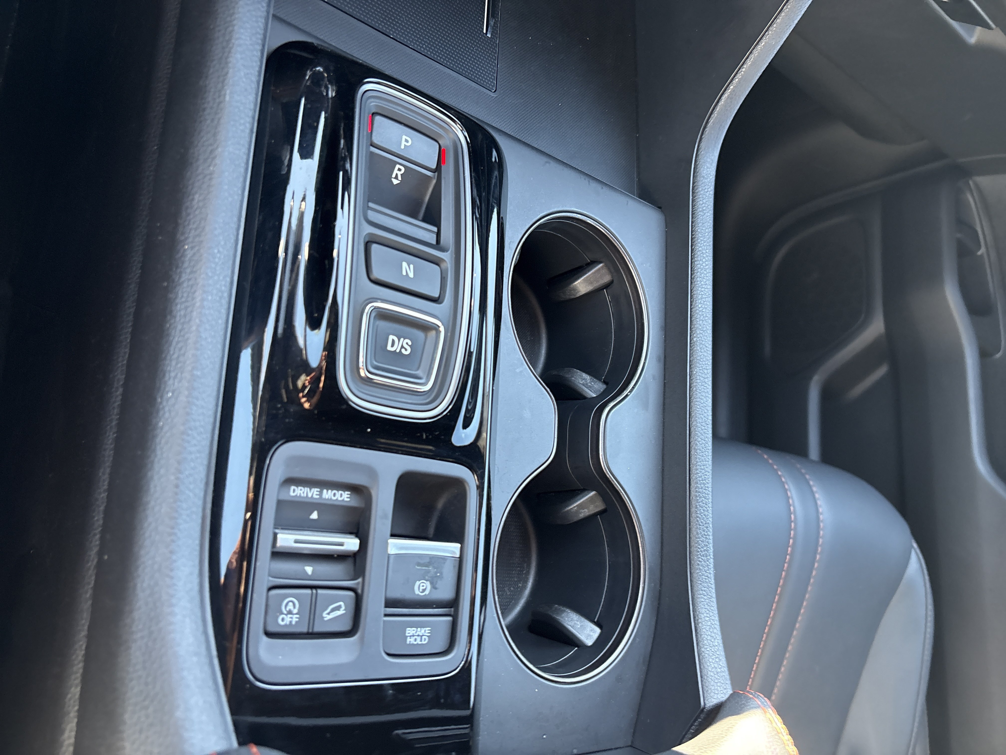 Used 2025 Honda Pilot TrailSport image 33