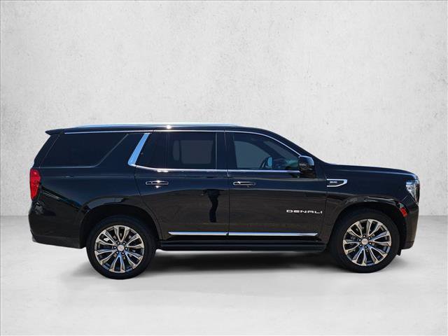 Used 2021 GMC Yukon Denali w/ Denali Premium Package AWD/4WD image 4