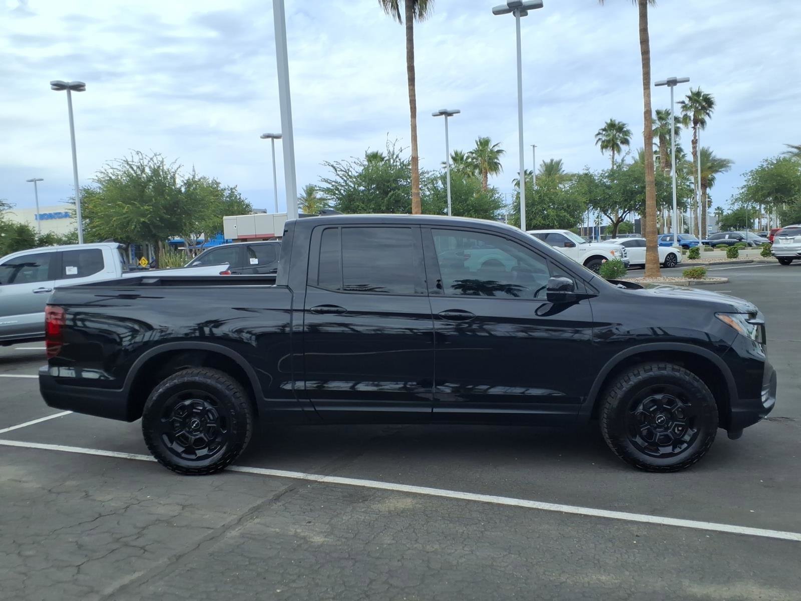 Used 2025 Honda Ridgeline Sport+ image 3