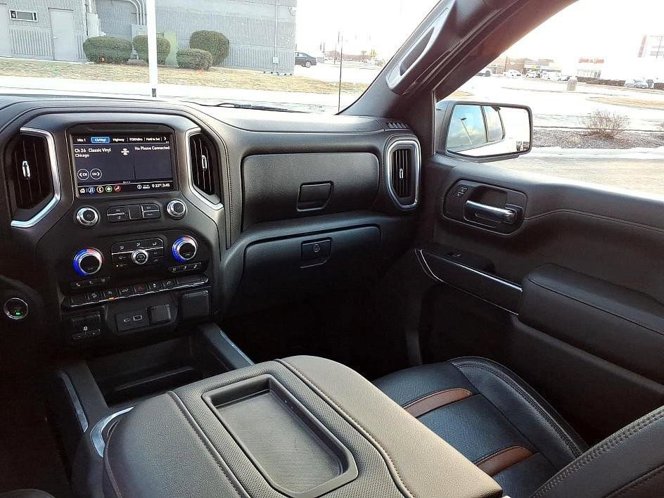 Used 2020 GMC Sierra 1500 AT4 image 25