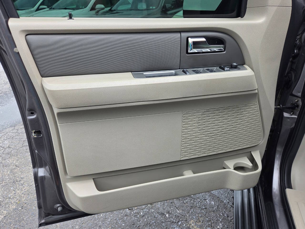 Used 2014 Ford Expedition EL XL AWD/4WD image 11