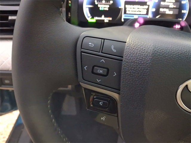 Used 2026 Toyota Camry XLE w/ Premium Plus Package image 14