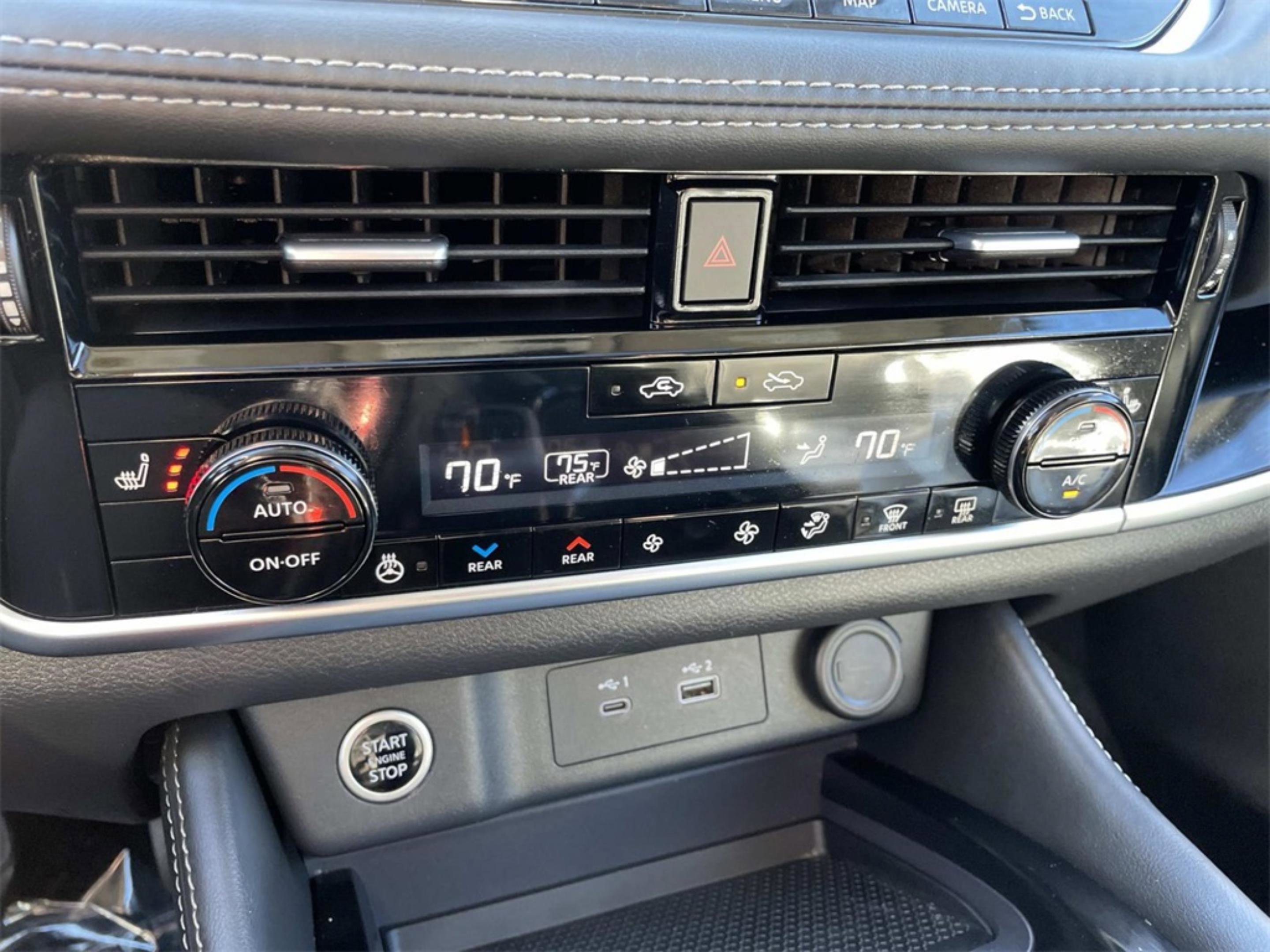 Used 2023 Nissan Rogue SL w/ SL Premium Package image 27