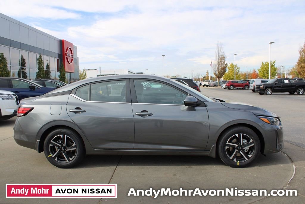 New 2025 Nissan Sentra SV image 3