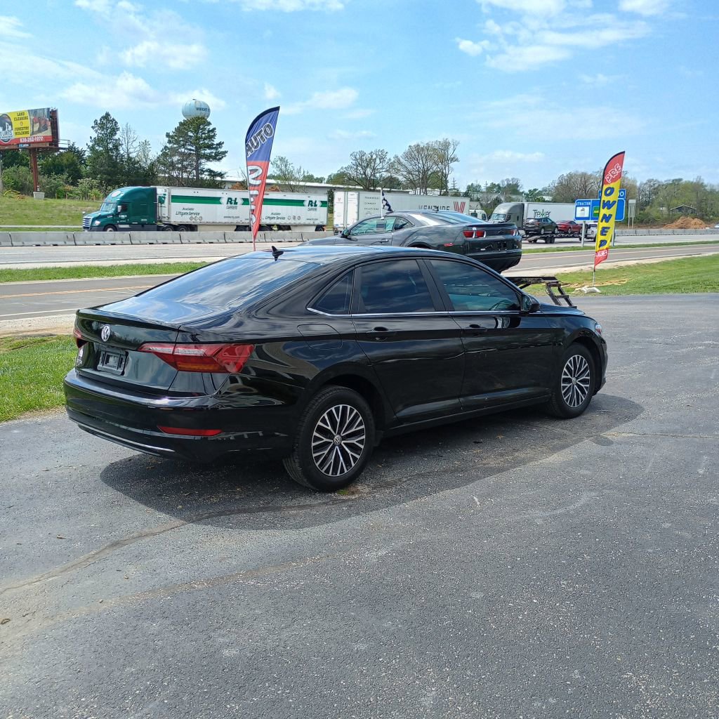 Used 2019 Volkswagen Jetta SE image 5
