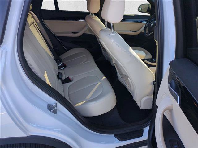 Used 2018 BMW X1 sDrive28i FWD image 19
