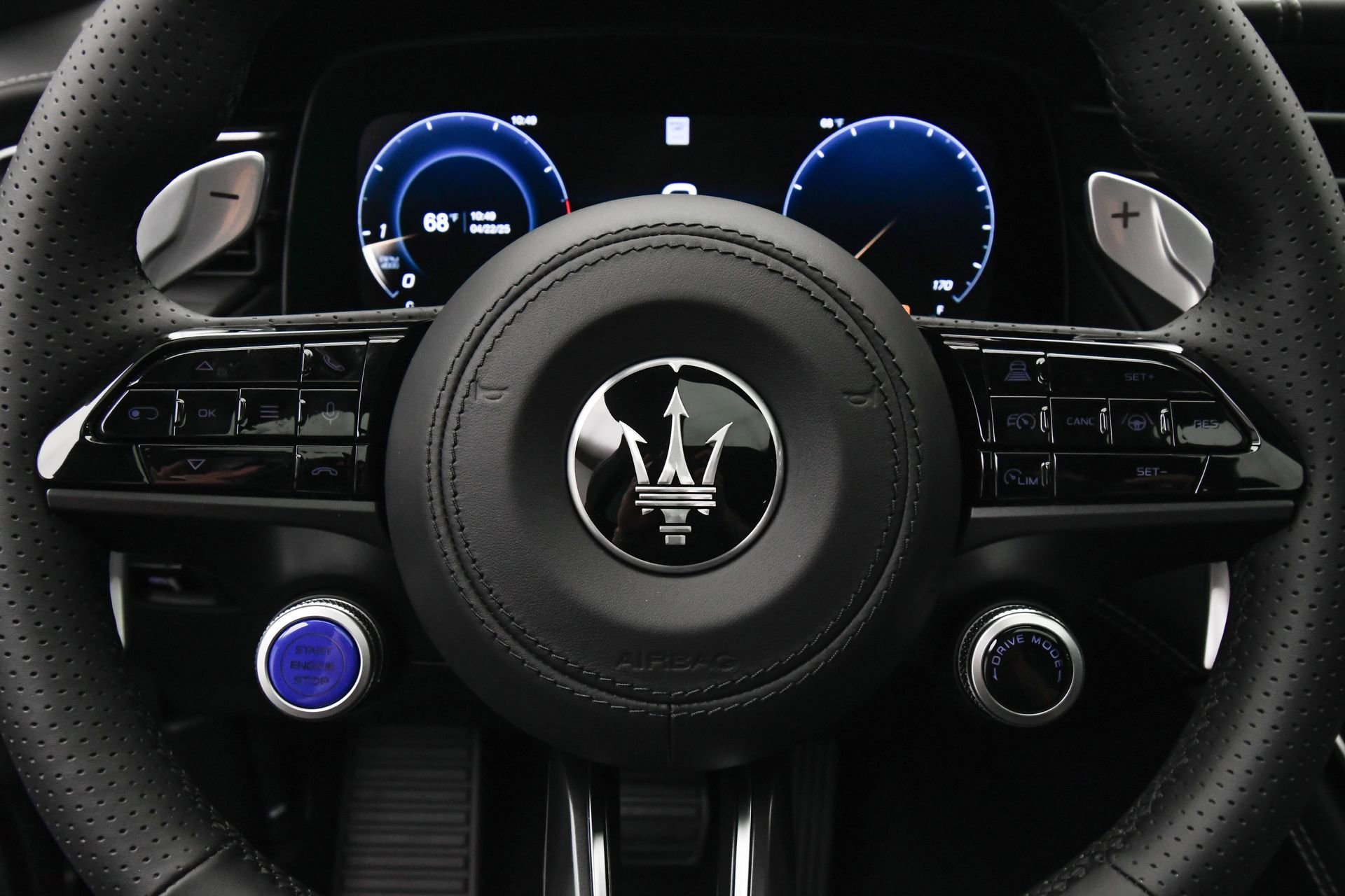 New 2025 Maserati Grecale Modena image 35