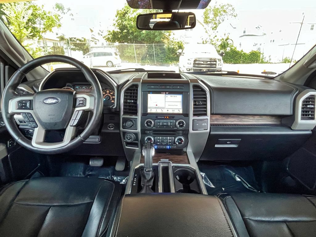Used 2018 Ford F150 Lariat w/ Equipment Group 502A Luxury AWD/4WD image 20