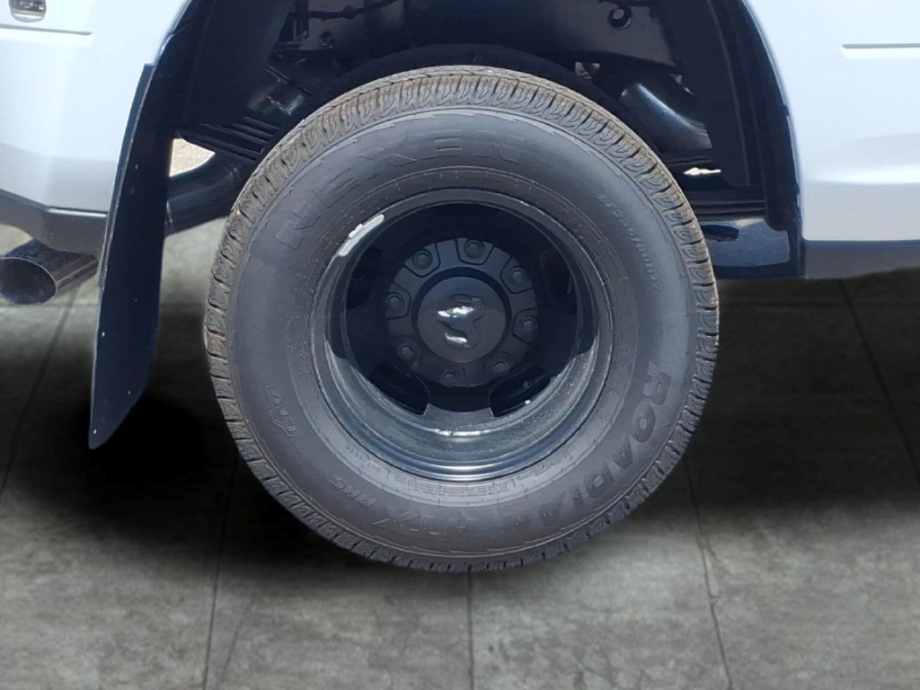 New 2026 RAM 3500 Tradesman AWD/4WD image 15