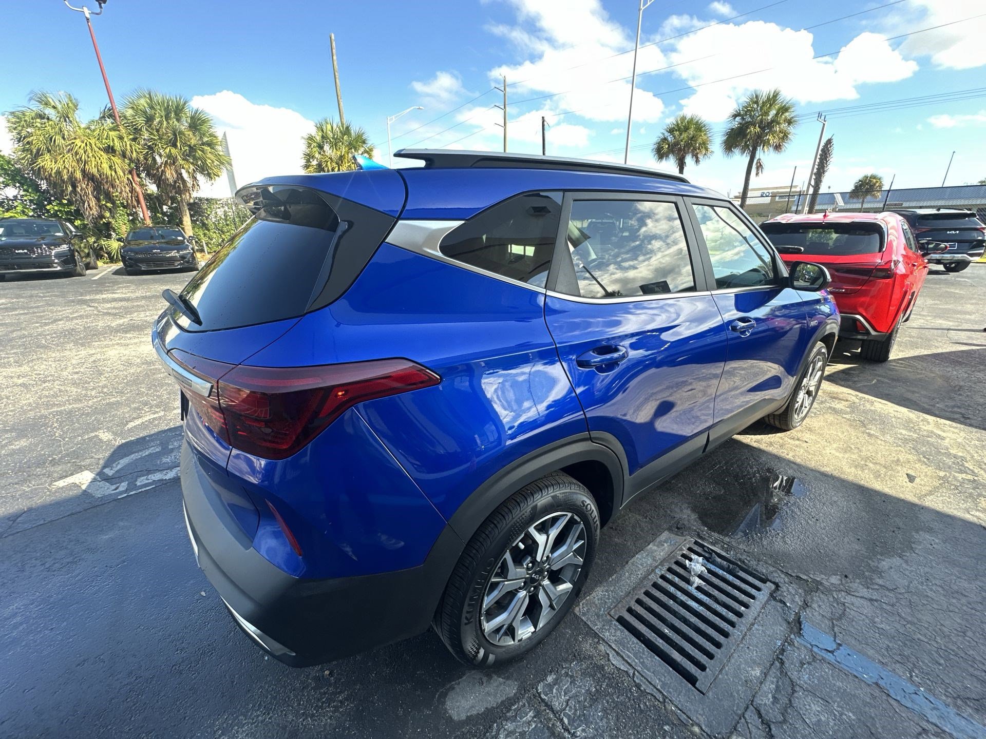 Certified 2023 Kia Seltos EX image 22