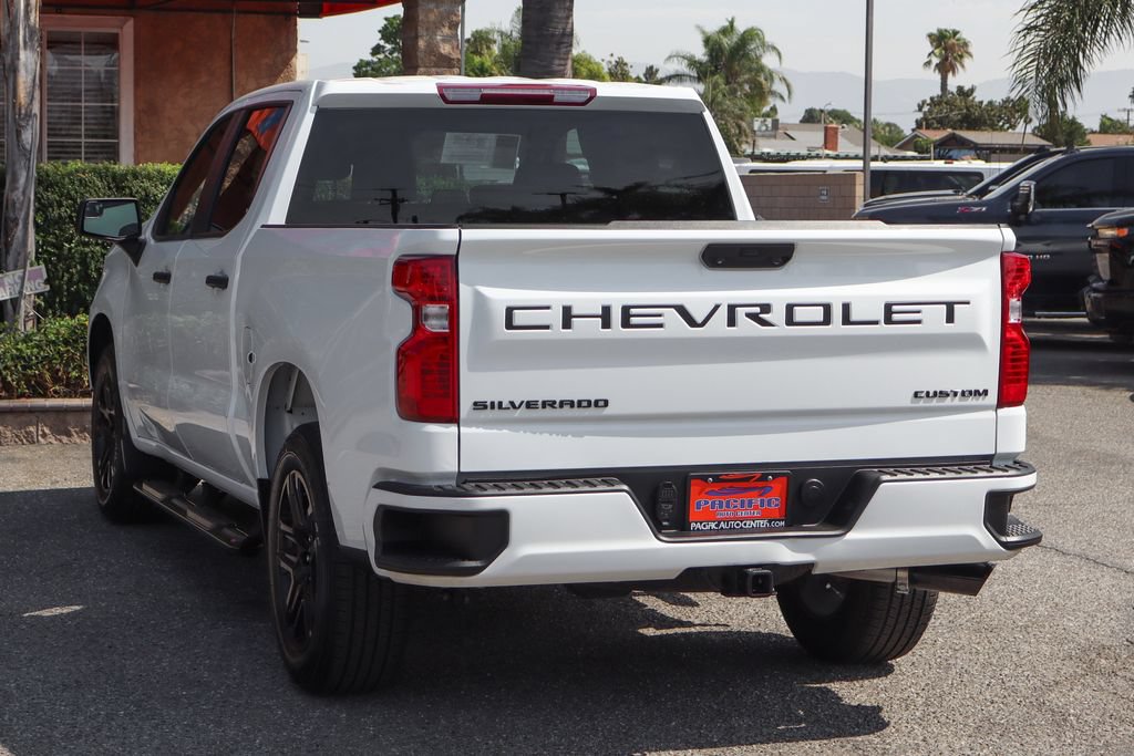 Used 2023 Chevrolet Silverado 1500 Custom w/ LPO, Dark Essentials Package RWD image 6