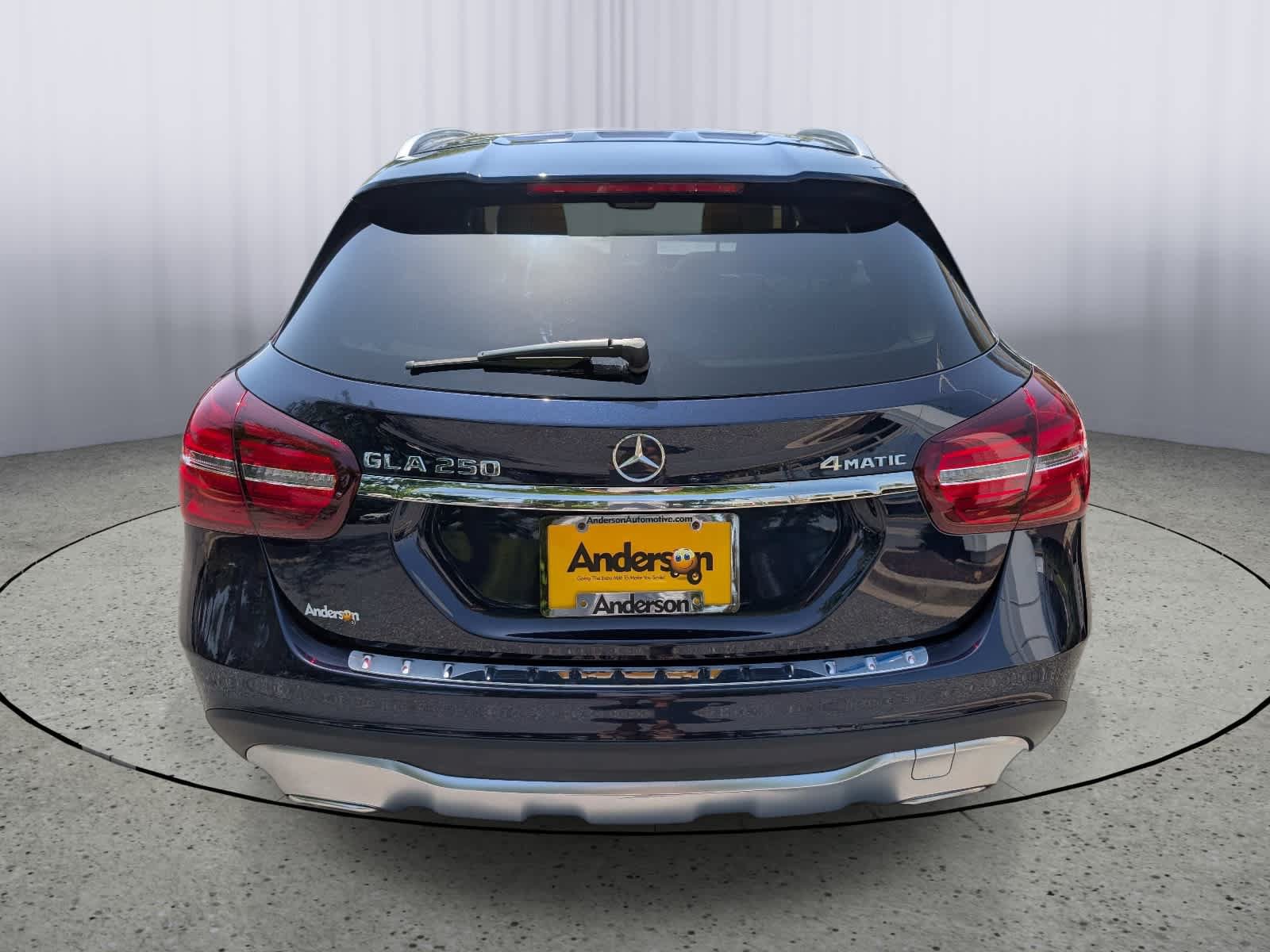 Used 2019 Mercedes-Benz GLA 250 4MATIC image 4