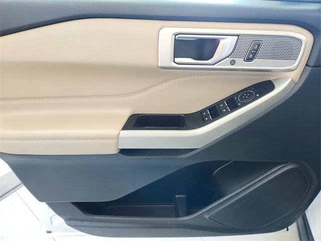 Used 2022 Ford Explorer Limited image 39