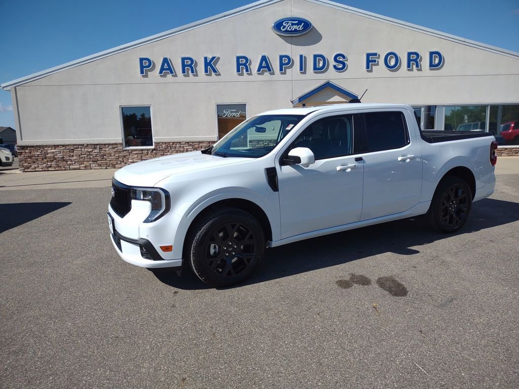 New 2025 Ford Maverick Lobo