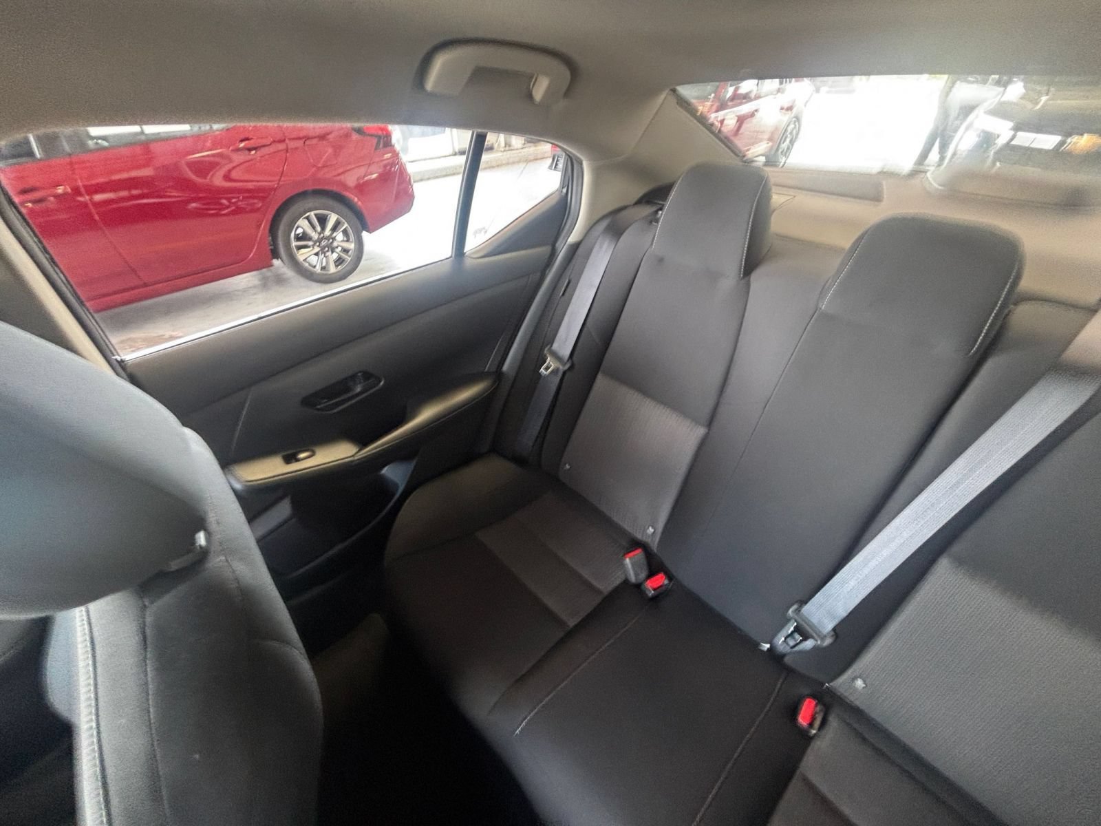 Used 2025 Nissan Sentra SV FWD image 37