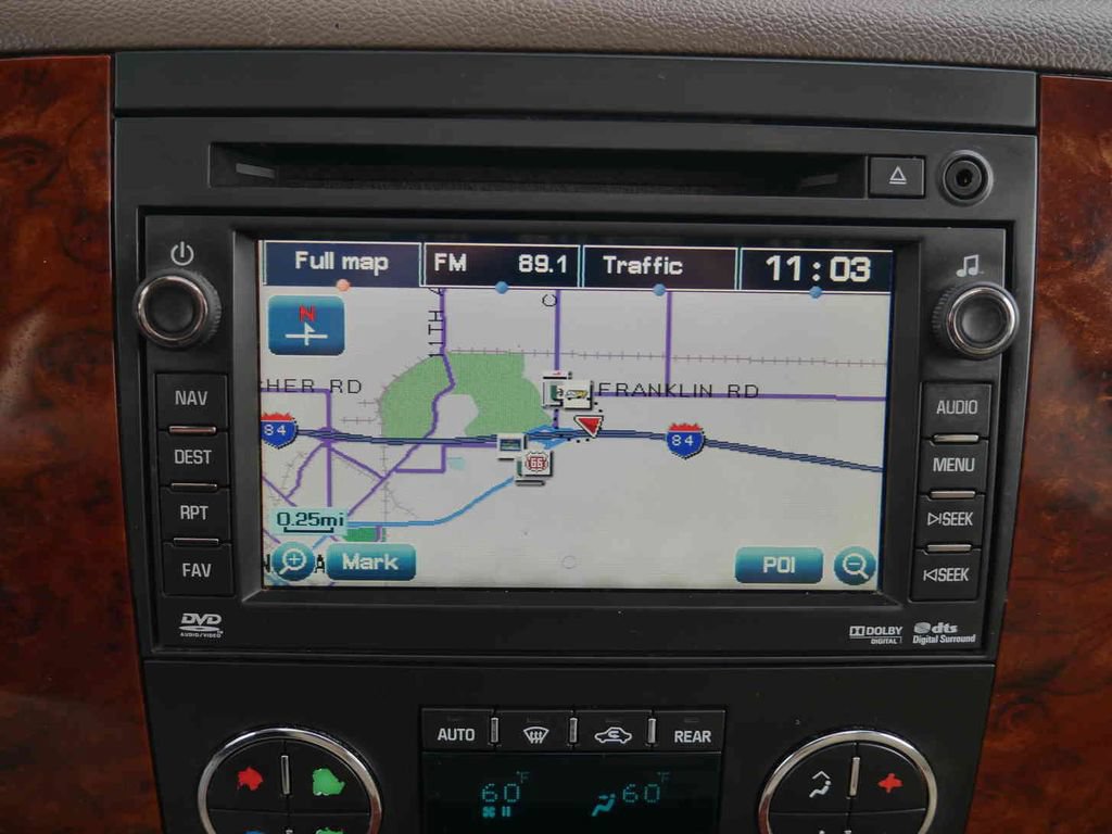 Used 2011 Chevrolet Suburban LTZ AWD/4WD image 32