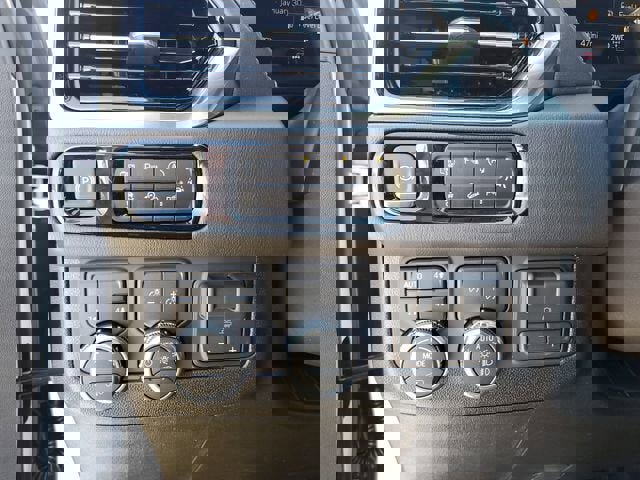 New 2026 GMC Yukon XL Denali w/ Denali Reserve Package image 29