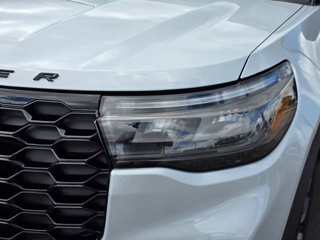 New 2026 Ford Explorer ST-Line AWD/4WD image 3