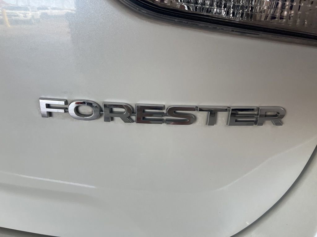 Used 2023 Subaru Forester Premium image 45