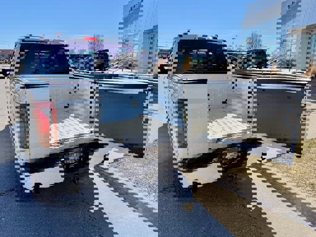 New 2026 Ford F150 Lariat w/ Equipment Group 502A High image 17