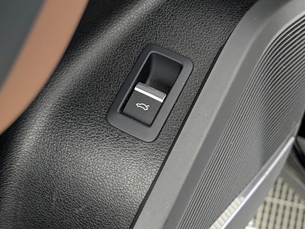 Used 2023 Audi Q5 2.0T Prestige image 26