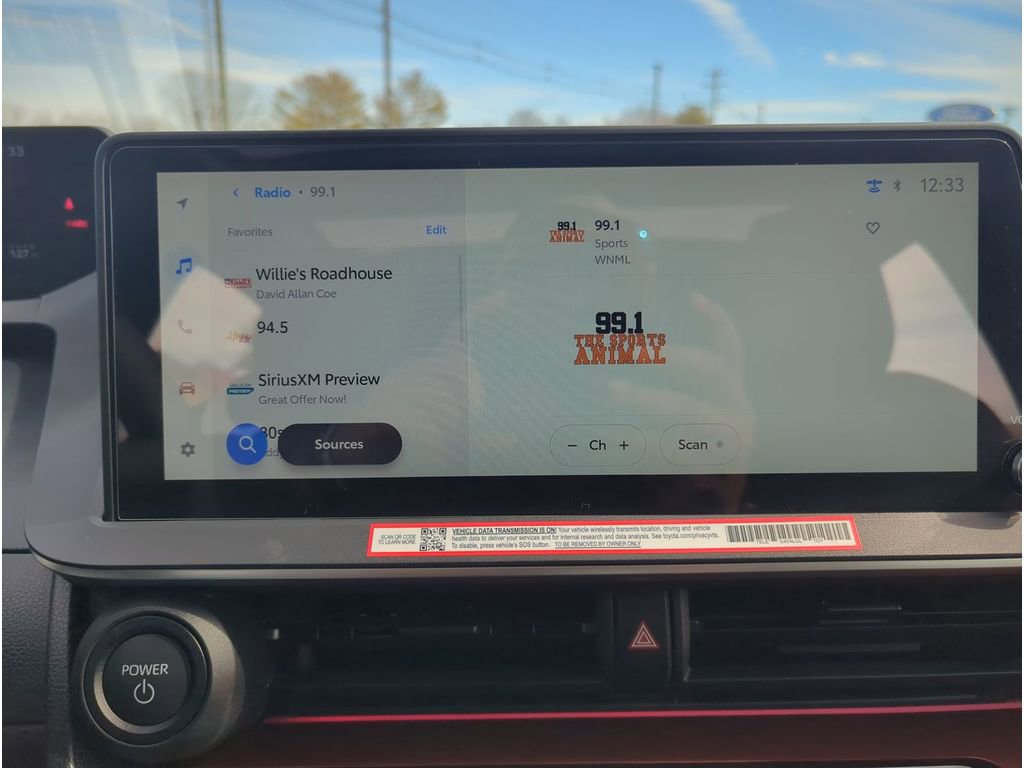 Used 2025 Toyota Prius Plug-In Hybrid image 26