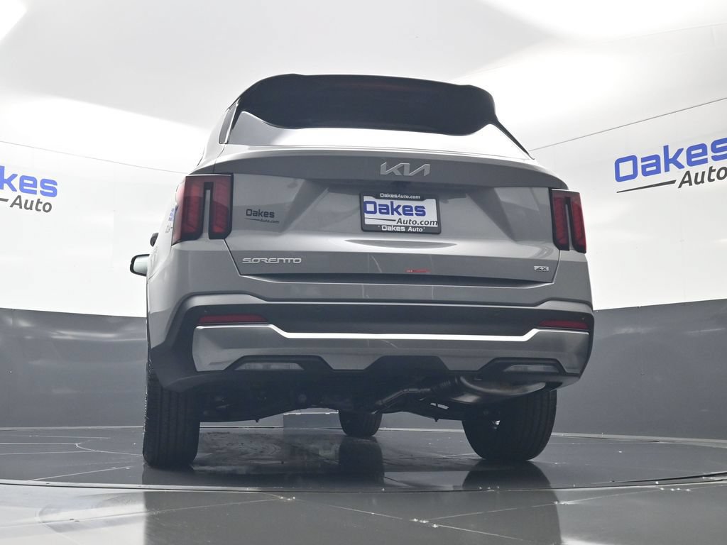 Certified 2026 Kia Sorento S AWD/4WD image 43
