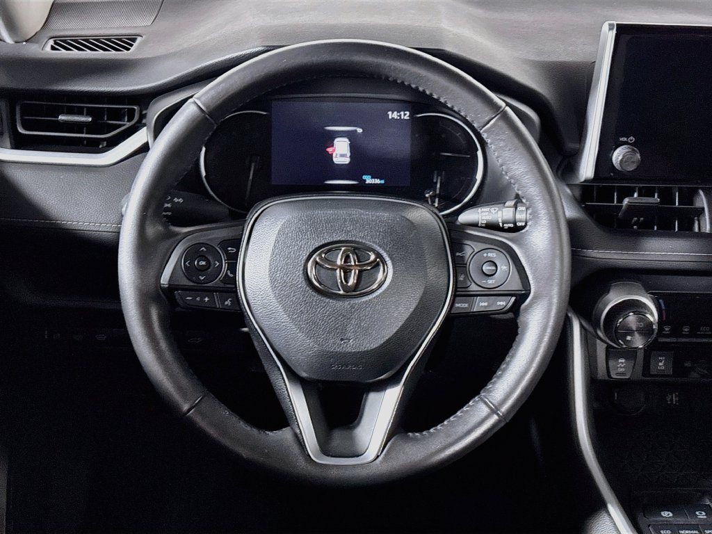 Used 2023 Toyota RAV4 XLE w/ Convenience Package AWD/4WD image 13
