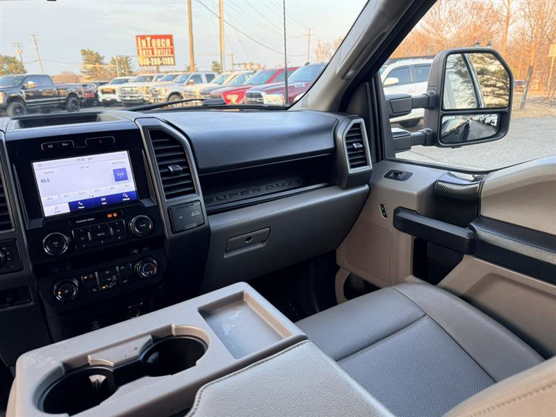 Used 2022 Ford F350 XL w/ Power Equipment Group image 19